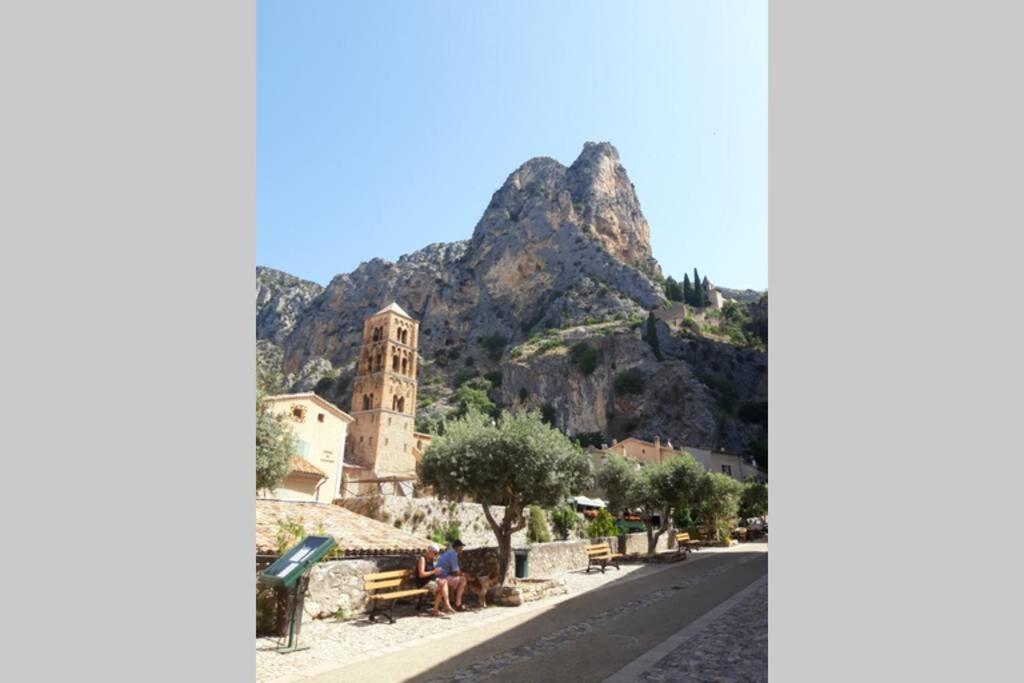 Lou Paradiu Du Verdon Allemagne-en-Provence Buitenkant foto